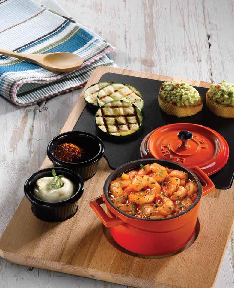 155 Combinations: CAST IRON COOKWARE + WOODEN & PORCELAIN SERVICE PLATTERS Kombinasyon: DÖKÜM DEMİR PİŞİRME + AHŞAP ve PORSELEN SERVİS TAHTASI Color / Renk LV Y TC 10 K2 K44 w: 25 cm l: 39,5 cm h: