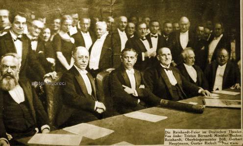 sukses një grup të madh aktorësh, të cilët u bënë pjesë e historisë së teatrit gjerman që mund të thuhet u shkrua nga i madhi Max Reinhardt.