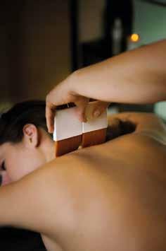 (Arabian, Indian, Mediterranean, Oriental) Massage with the signature of Comfort Zone; It is effective on muscles and muscles.
