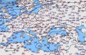 Buradaki kuzeydoğulu rüzgârlar, Bulgaristan ve Romanya nın doğu sahillerinden gelen daha serin kuzeyli akışlarla Marmara nın batısında birleşerek yoğunlaşmayı arttırmaktadır.