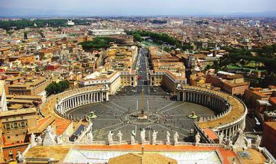 ROMA (Dünya nın Başkenti) Tiber Nehri'nin iki yakasına kurulmuş olan Roma, dünya tarihindeki belirleyici rolünü asırlar boyu sürdürdüğünden olsa gerek "dünyanın başkenti" unvanına lâyık görülmüştür.
