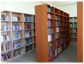 VİZYON Üniversitemizi uluslararası düzeyde tanınmış üniversiteler içinde görebilmek için kütüphanemizi çağa uygun bir bilgi merkezi yapmaktır.