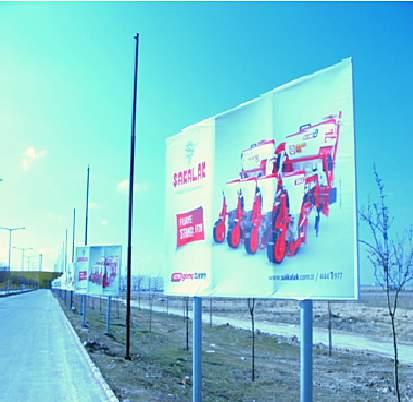 AKSARAY YOLU BILLBOARDLAR Fuar merkezi, Aksaray yoluna cephelidir ve fuar alanı bayraklı yol sol hattaki (çıkış hattı) kullanılabilir panoları ifade eder.