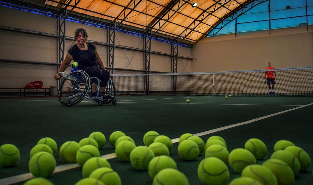 Tenis 2016 yılından bugüne hizmet veren engelli alan tenisi