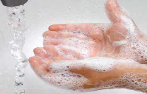 ENFEKSİYONLARDAN KORUNMA Eller sık sık yıkanmalı, her yemekten sonra dişler mutlaka fırçalanmalı, İnsanlar ile yakın temastan