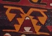 Eskişehir İli Sivrihisar İlçesi Düz Dokumalarının İncelenmesi Dört ayak motifi ve çizimi Yörede ortadaki motife dombay göbeği adı verilmektedir.