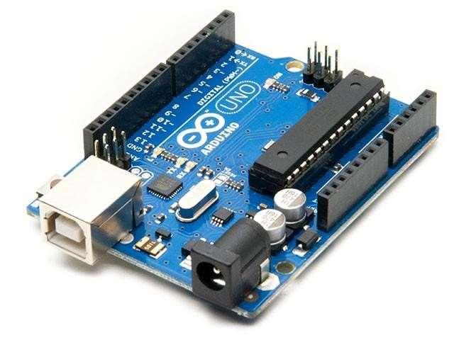ARDUINO Nedir? Arduino, açık kaynak kodlu yazılım ve donanıma sahip bir mikrodenetleyici platformudur.