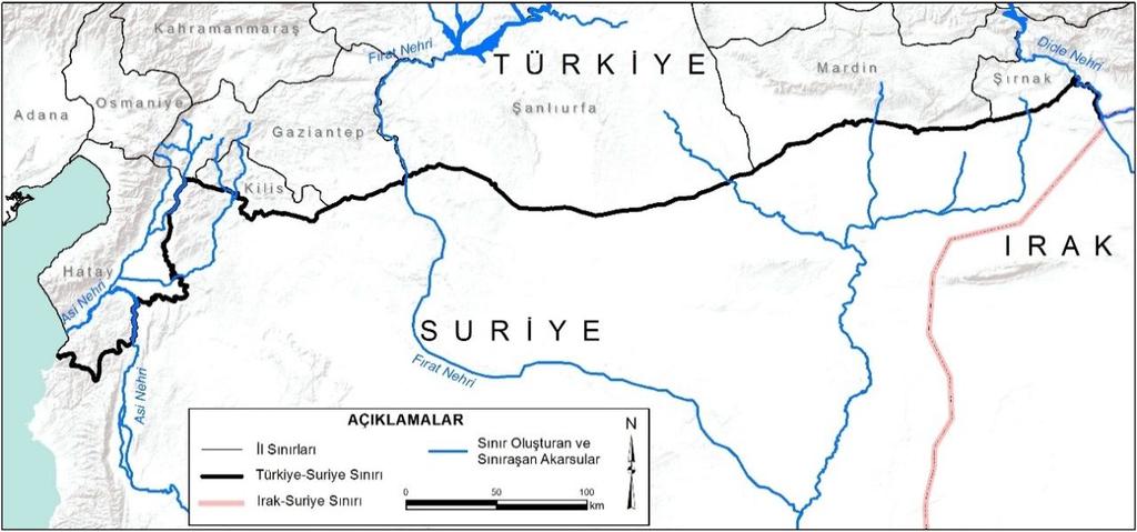 Türkiye nin 905 kilometre olan Suriye ile kara sınırında Asi Nehri, Fırat ve Dicle Nehirleri olmak üzere üç adet ana akarsu ve bu akarsuların kolları bazı bölümlerde sınırı çizmekte, bazı bölümlerde