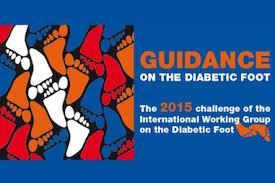 Uluslararası Diyabetik Ayak Çalışma Grubuna göre; Risk altındaki ayağın tanımlanması Risk altındaki ayağın düzenli muayenesi Hasta, aile ve sağlık