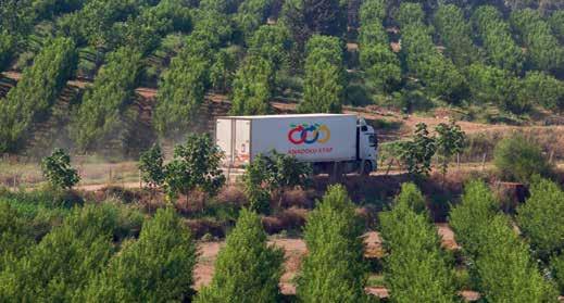 Anadolu Grubu nda Sürdürülebilirlik Anadolu Etap ta Sürdürülebilirlik Türkiye nin en büyük meyve yetiştiricisi ve meyve suyu üreticisi konumunda olan Anadolu Etap, tarım ve tarıma dayalı endüstrinin