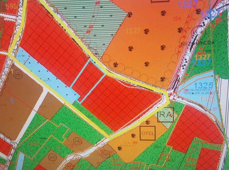 4. İMAR DURUM BİLGİSİ Plan Adı: Altunizade Bölgesi Uygulama İmar Planı Plan Onay Tarihi: 18.03.