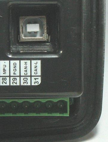 3.15. USB PORTU USB Konnektörü USB Konnektörü USB A - B Kablosu Açıklama: Veri aktarım hızı: Konnektör: Kablo uzunluğu: Fonksiyon: USB 2.