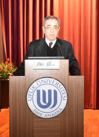 Tevfik TEZCANER, Ufuk Üniversitesi nin 20.yılını vurgulayarak, Prof.Dr.