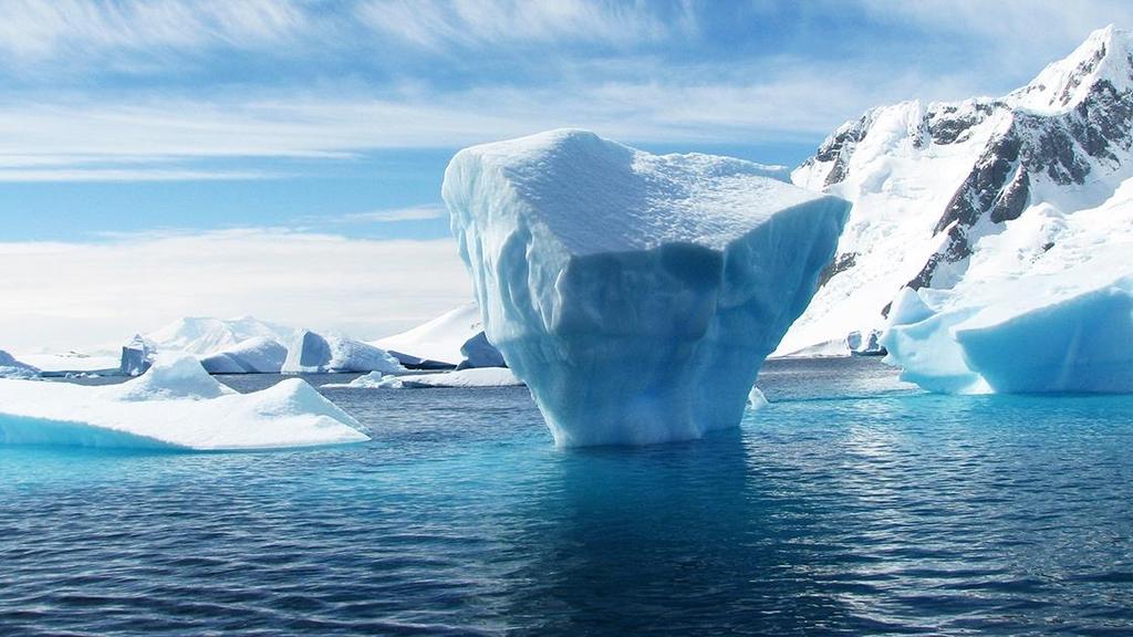 EKO-OKUL BÜLTENİMİZ NASA DAN BUZ DAĞI UYARISI ABD Havacılık ve Uzay Dairesi (NASA), Antarktika'dan çok büyük bir buz dağının kopacağını duyurdu.