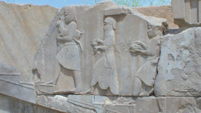 Persepolis te Oğuz Hazinelerinin bulunduğu