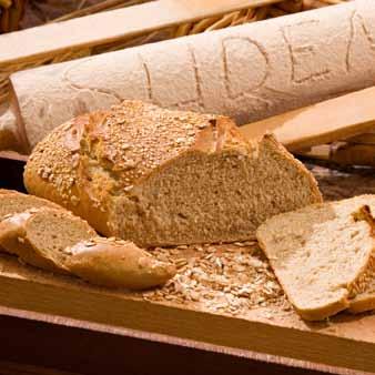 Ambalaj 25 kg. Kraft Torba Malzeme Küçük Ekmek (kg.) Büyük Ekmek (kg.) Sudem Yulaf Ekmek Miksi 10.000 10.000 Maya 0.300 0.400 Su (Yaklaşık) 6.000 6.000 Hamur Miktarı 16.300 16.