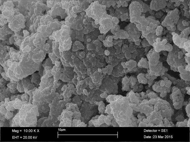 3, 2 gram olduğu Mikrokapsül-15 e ait SEM görüntüsü verilmiştir.