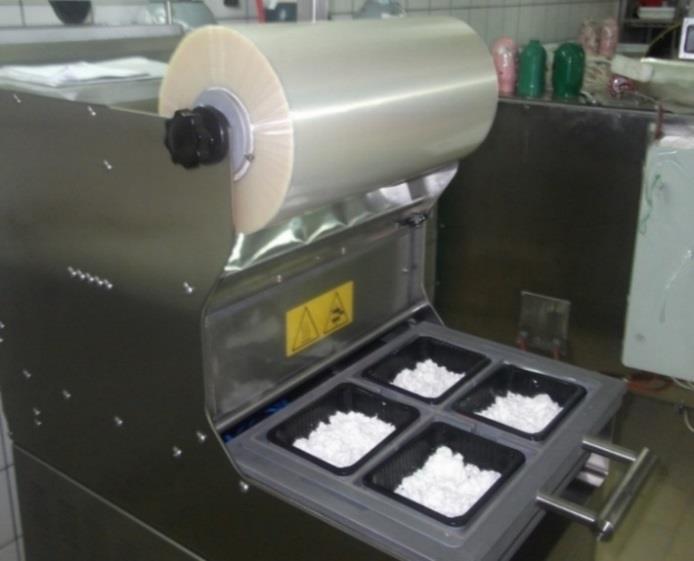 Endüstriyel üretimi gerçekleştirilen Lor peyniri kontrol, vakum ve modifiye atmosfer paketleme (MAP) olmak üzere üç farklı şekilde ambalajlanmıştır.