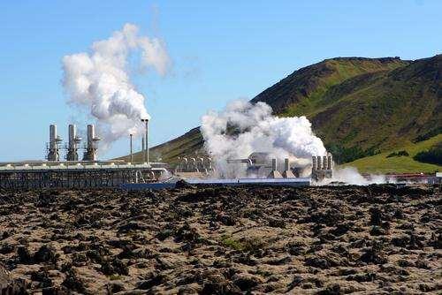 Jeotermal Geliştirme Projesinin Aşamaları Santral Geliştirme Aşaması Bu aşama, jeotermal kaynaktan yararlanarak elektrik veya ısı üretecek