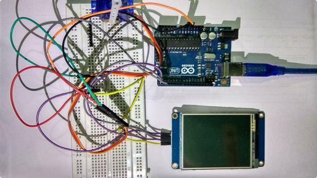 Visuino:Servo yu Nextion Slider ile hareket ettirme HMI çözümleri makinelerle iletişim kurmak için her zaman iyi bir seçenektir.