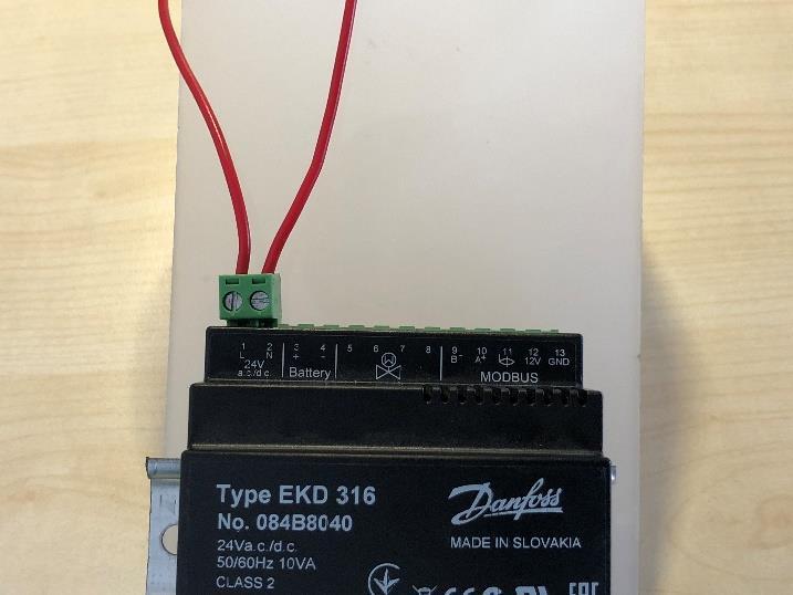 1. Bağlantı a. Güç Bağlantısı EKD-316 Superheat Kontrol Cihazı 24 volt AC veya 24 volt DC besleme ile çalışır. 24V luk besleme, cihazın 1 ve 2 numaralı klemenslerinden yapılır.