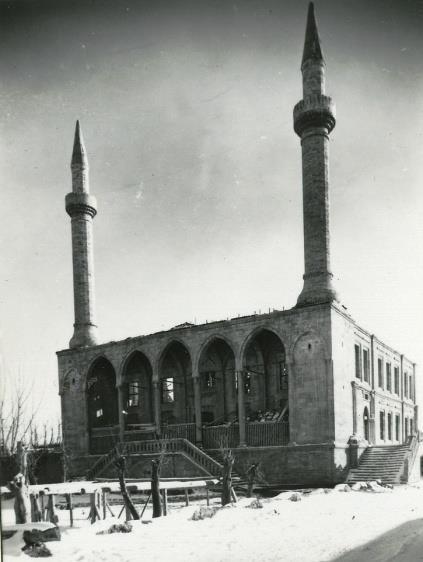 2: İzzet Paşa Camisi (http://www.erzincannostalji.