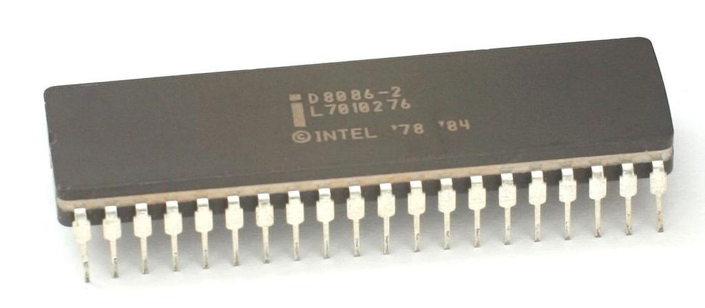Intel 8086 1978 Saat hızı: 4.