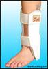 Ayak bileği yaralanmalarından sonra sporcularda Aircast ortez ve elastik bandaj kullanımının fiziksel performans üzerine etkisi